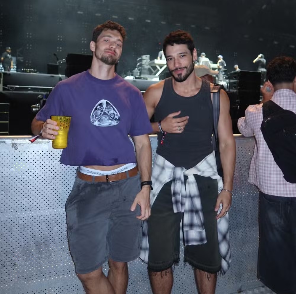 Bruno Fagundes vive novo romance após término com arquiteto; saiba quem é o namorado