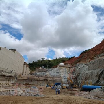 Barragem do Rio Catolé avança e deve reforçar abastecimento no sudoeste da Bahia
