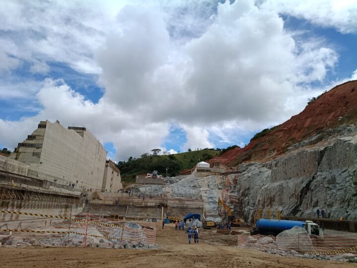 Barragem do Rio Catolé avança e deve reforçar abastecimento no sudoeste da Bahia