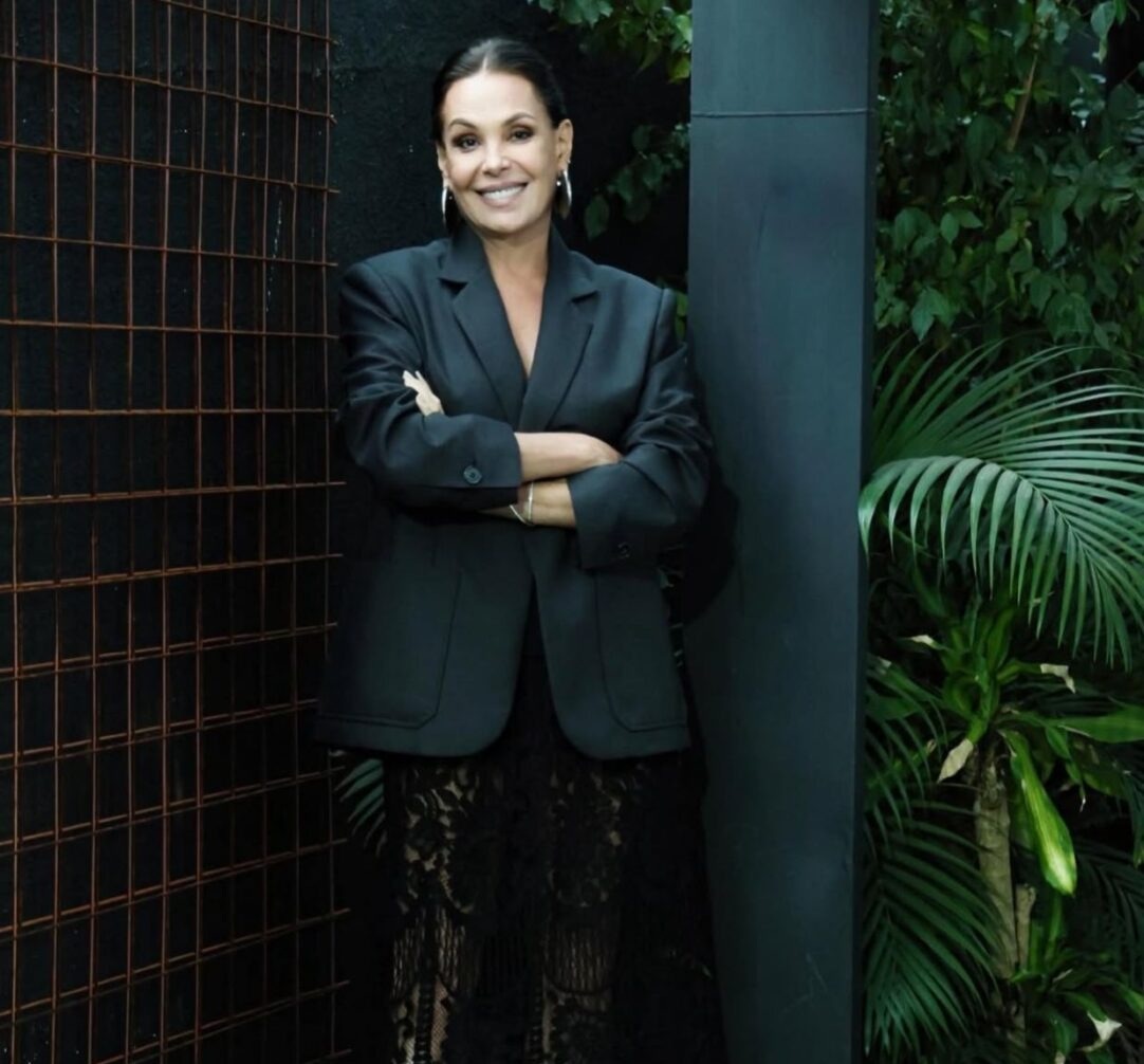 Carolina Ferraz deixa comando do Domingo Espetacular após quase seis anos