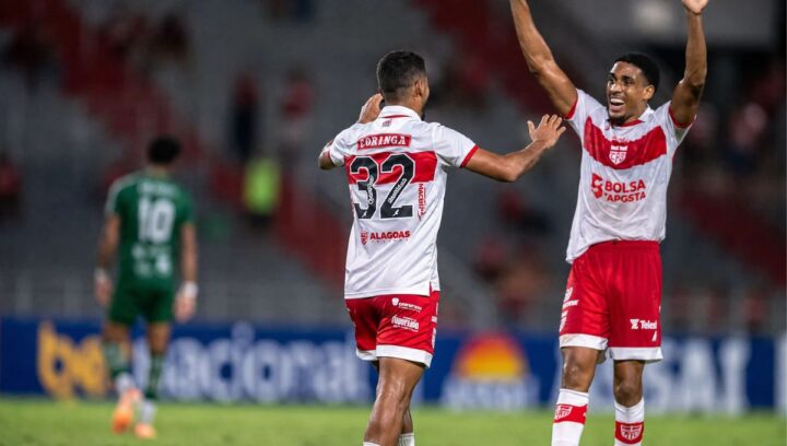 CRB ganha do Sousa por 3 a 0, mas se despede da Copa do Nordeste