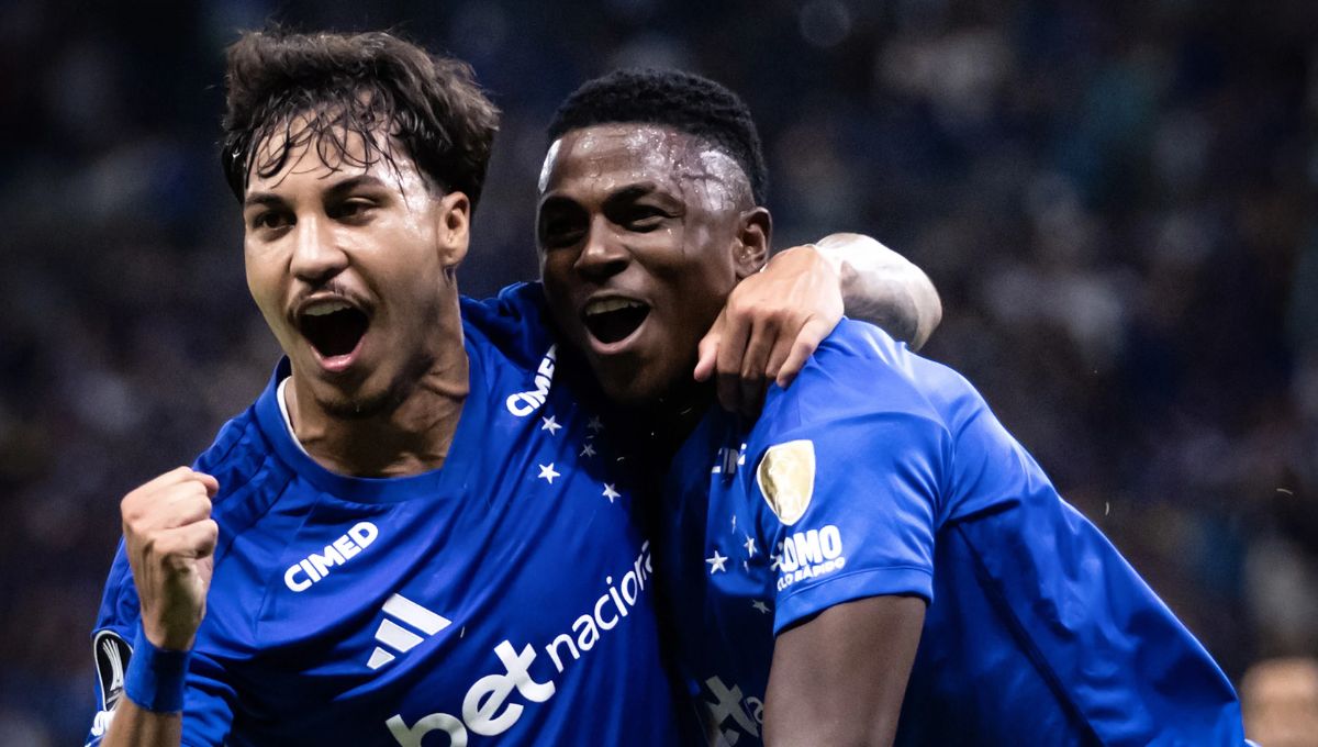 VÍDEO: Cruzeiro vence Boca Juniors em jogo tenso e com confusão no Mineirão em jogo da Libertadores
