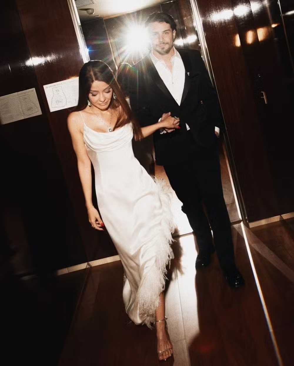 Após aparição pública, Maiara publica primeiras fotos românticas com novo affair