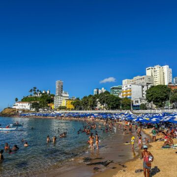 Vai chover no feriadão em Salvador? Confira a previsão do tempo