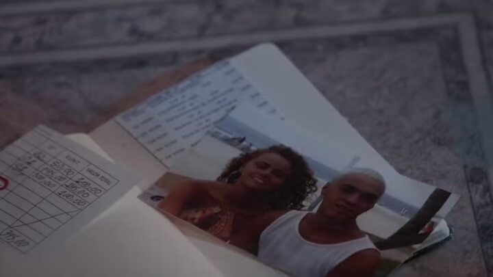 Foto antiga de Belo e Viviane Araujo aparece em Três Graças e fãs vibram