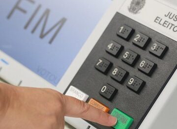 TRE-BA amplia atendimento em Salvador para regularização do título de eleitor; veja endereço e horários