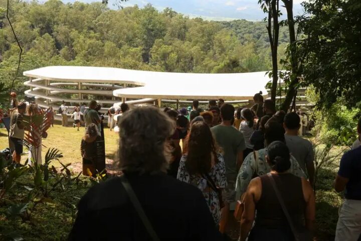 Inhotim celebra 20 anos com inauguração de novas obras