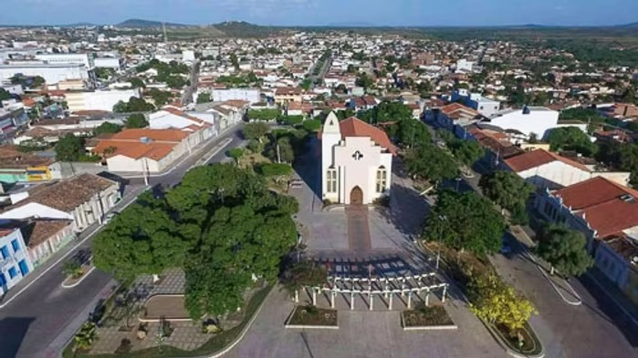 São João de Itaberaba 2026: João Gomes, Mari Fernandez e Adelmário Coelho estão entre as atrações