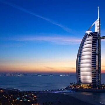 Burj Al Arab, em Dubai, fechará para reforma após mais de 20 anos