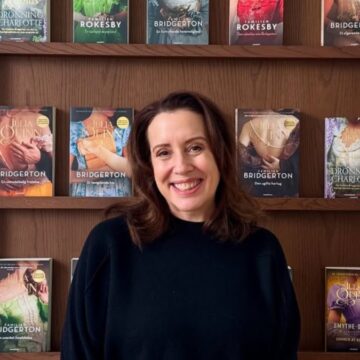 Autora de “Bridgerton”, Julia Quinn participa da Bienal do Livro Bahia 2026