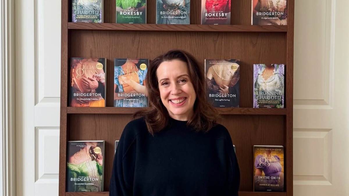 Autora de “Bridgerton”, Julia Quinn participa da Bienal do Livro Bahia 2026
