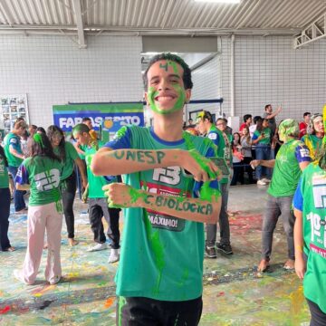 Estudante baiano de 16 anos é aprovado em 4º lugar em universidade pública em SP