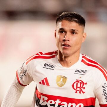 Flamengo segura empate na Argentina e mantém ponta na Libertadores; veja melhores momentos