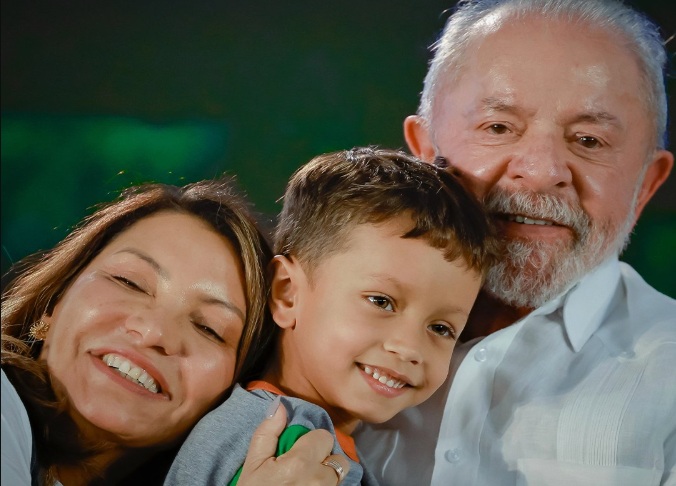 Páscoa é momento de renovação e união, diz Lula em mensagem