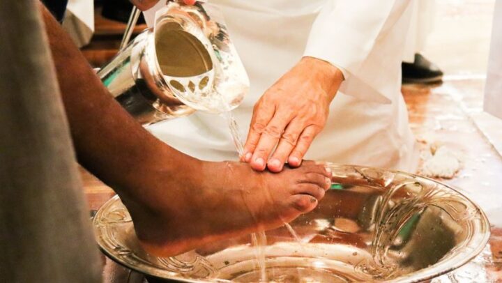 Missa do Lava-pés marca início do Tríduo Pascal em Salvador