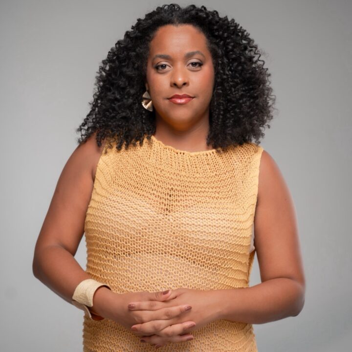 Conheça a empresária baiana que atuou nos camarins de Beyoncé, Guns N’ Roses e Marisa Monte em Salvador