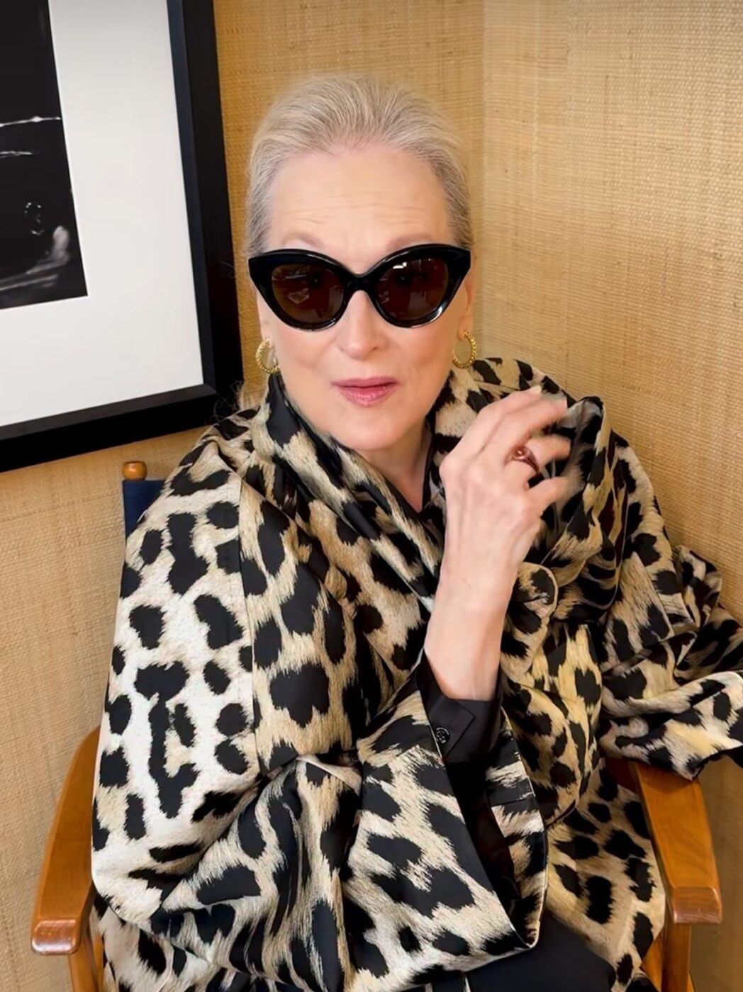 Meryl Streep usa óculos de marca brasileira em turnê de “O Diabo Veste Prada 2”