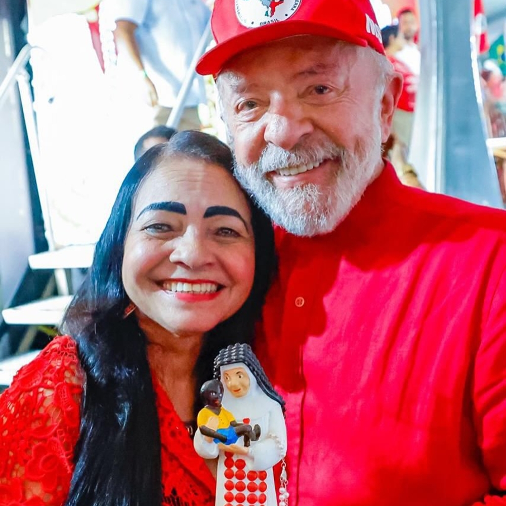 Após 46 anos, Moema Gramacho anuncia saída do PT