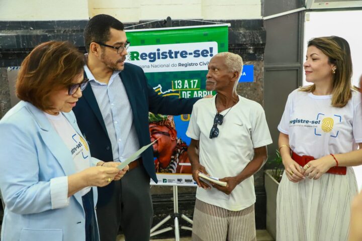 Mutirão em Salvador oferece emissão gratuita de certidões até sexta-feira (17)