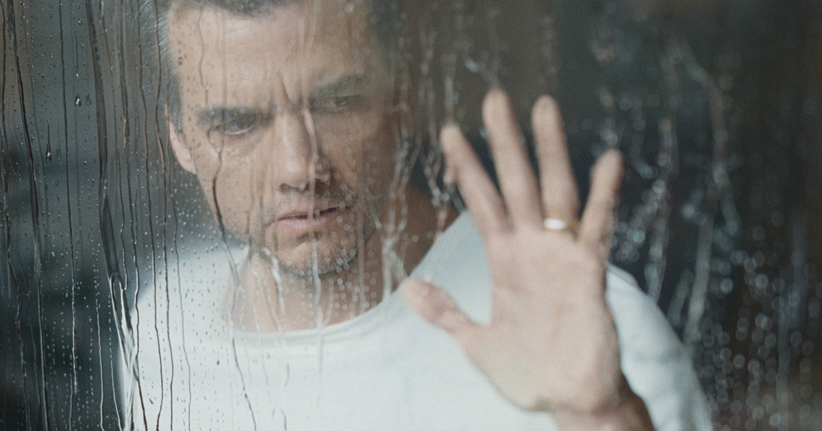 Wagner Moura estrela suspense da Netflix que estreia em agosto; veja primeiras imagens