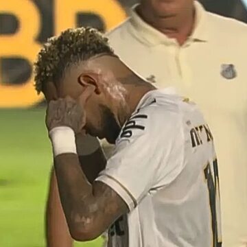 Neymar nega provocação à torcida do Santos; “Chegou o dia que eu tenho que explicar uma coçada de orelha”