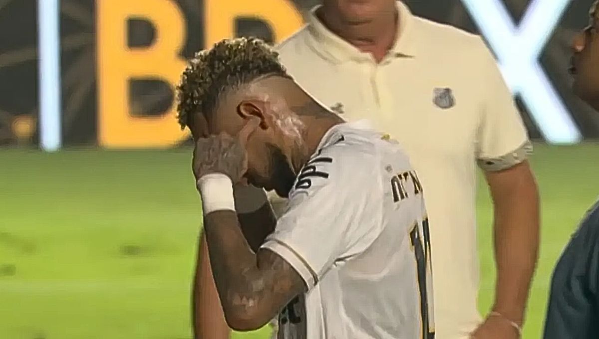 Neymar nega provocação à torcida do Santos; “Chegou o dia que eu tenho que explicar uma coçada de orelha”