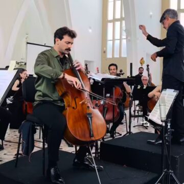 OSBA lota igreja no Garcia e transforma concerto em experiência de fé e música