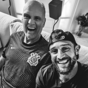 Filho de Oscar Schmidt faz homenagem emocionante: ‘Parece que um pedaço de você foi arrancado’