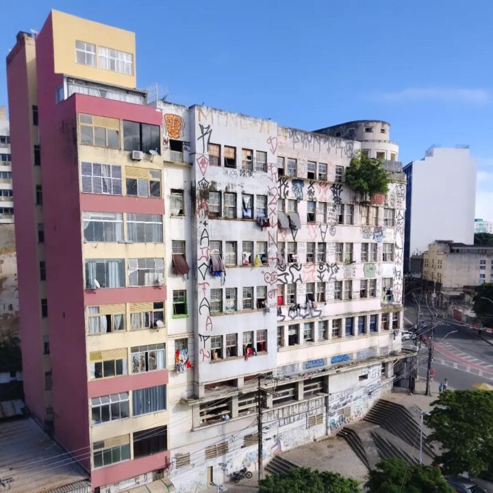 Prédio da Embasa será leiloado por R$ 6,7 milhões para uso turístico no Centro de Salvador; veja detalhes