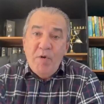 Silas Malafaia reage com xingamentos após ser processado por Wagner Moura