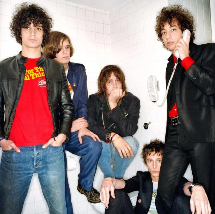 Reality Awaits: The Strokes divulgam data de lançamento de novo álbum e lançam música; ouça