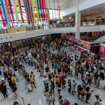 Bienal do Livro Bahia terá entrada gratuita para professores da rede municipal de Salvador