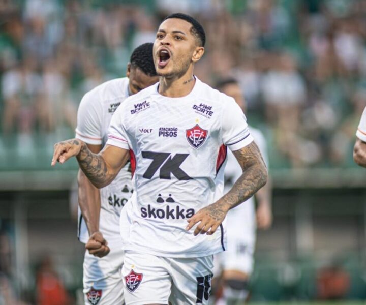 Vitória arranca empate com a Chapecoense nos acréscimos; veja gols e lances