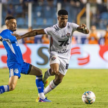 Vitória empata com o Confiança e avança líder na Copa do Nordeste; saiba como foi o jogo
