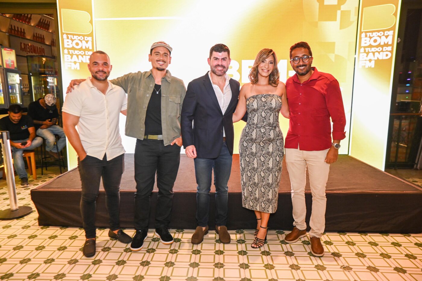 Gomes Nascimento, Mateus Borges, Rafael Lomes, Cátia Rhawllesty e Luan Dias