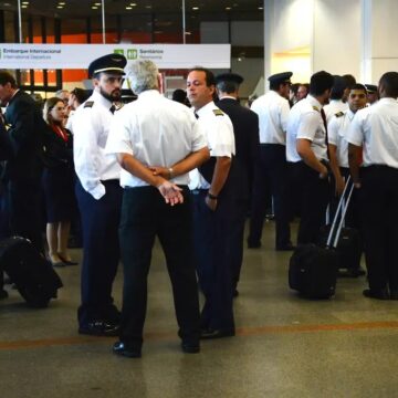 Sindicato dos Aeronautas alerta para risco de colapso “sem precedentes” no setor aéreo brasileiro
