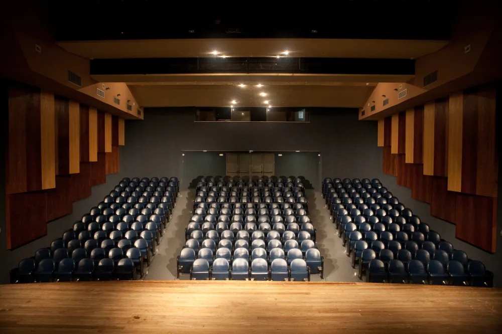 Teatro Dona Canô, em Santo Amaro, pode ganhar reforma e gestão compartilhada com o Ifba