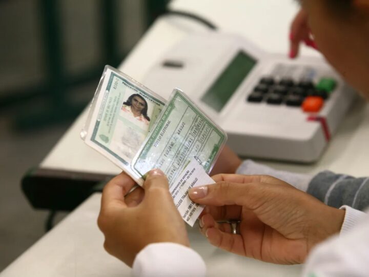 Prazo para tirar ou regularizar título de eleitor termina nesta quarta (6); veja como fazer