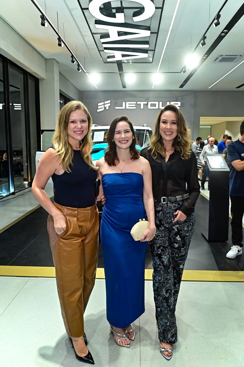 Cintia Schorr, Elisa Araújo e Muriel Pivatto