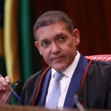 Kassio Nunes Marques assume presidência do TSE