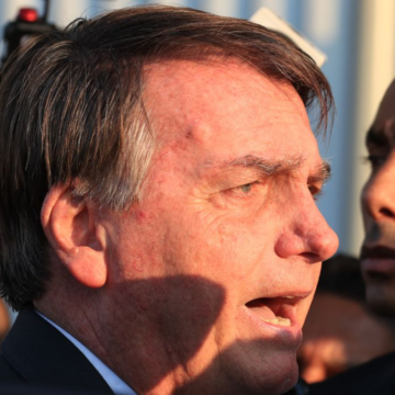 Bolsonaro entra com revisão criminal no STF para anular condenação