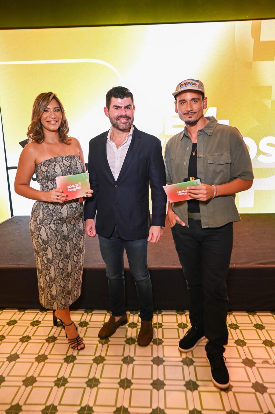 Cátia Rhawllesty, Rafael Lomes e Mateus Borges