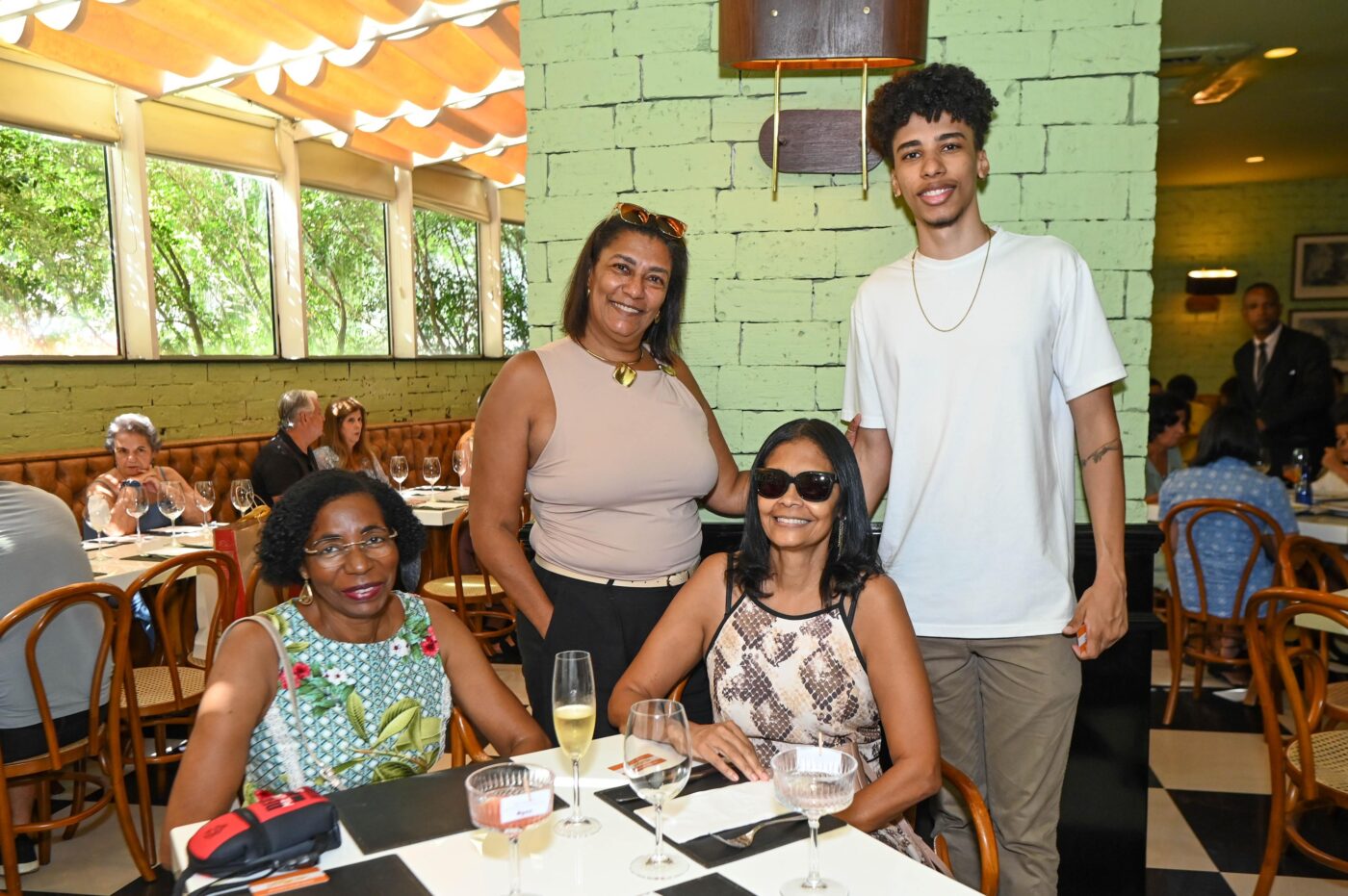 Miriam Ferreira, Sandra, Zuleide e Sandro Ribeiro