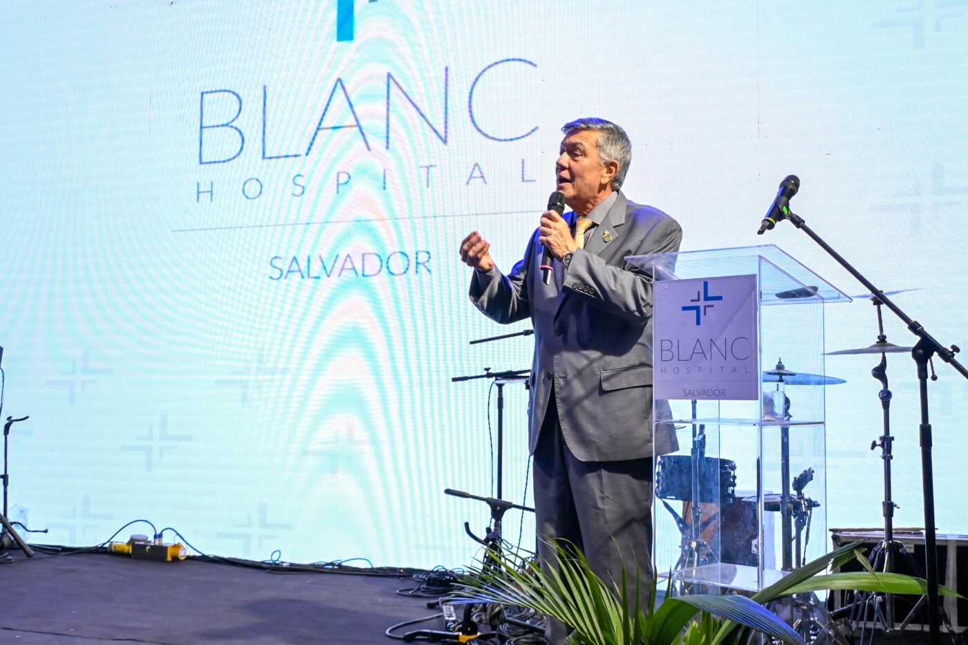 José Abelardo de Meneses
