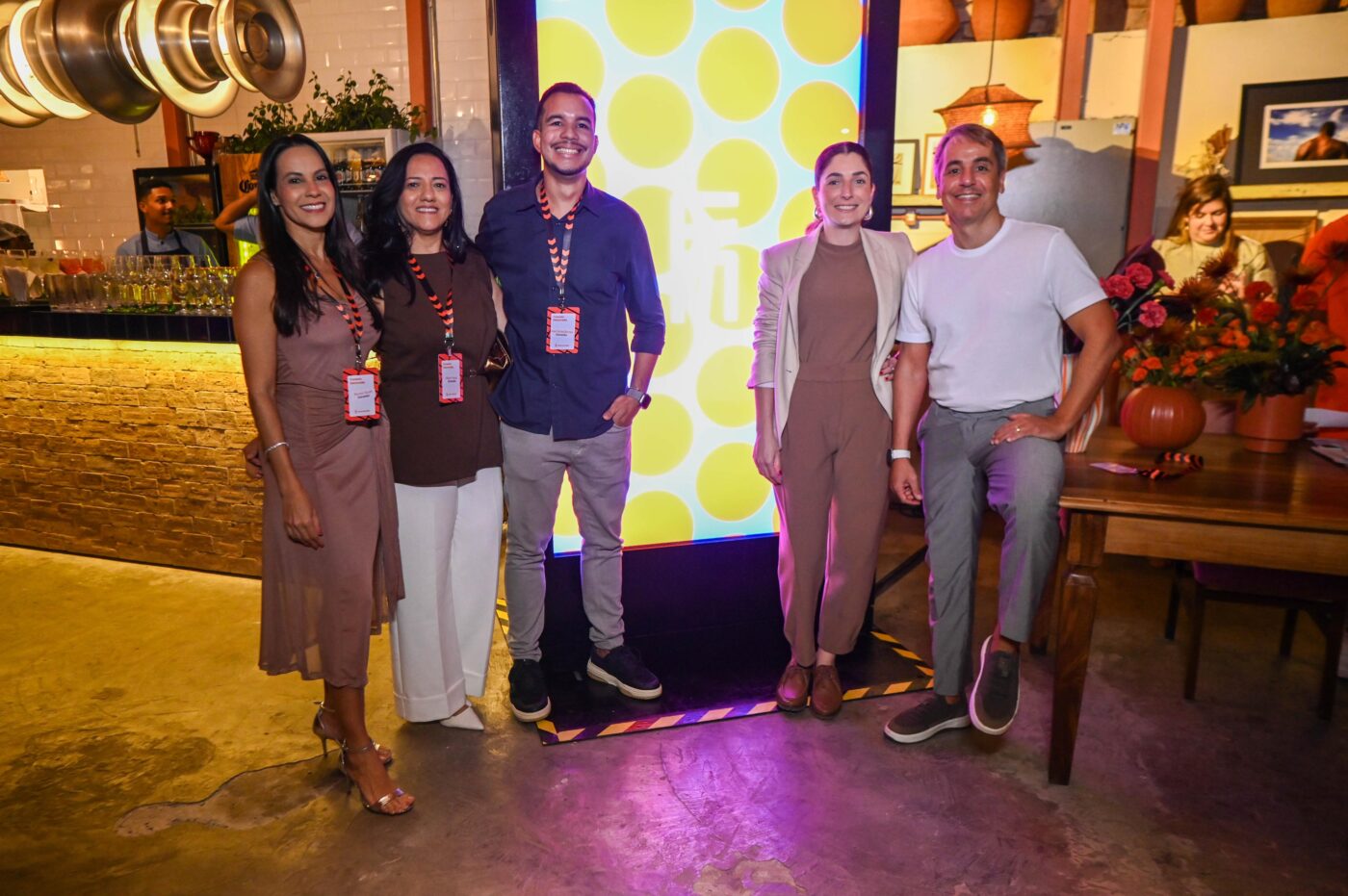 Natália Oliveira, Lidiane Teixeira, Jean Barroso, Fernanda Federico e Leonardo César