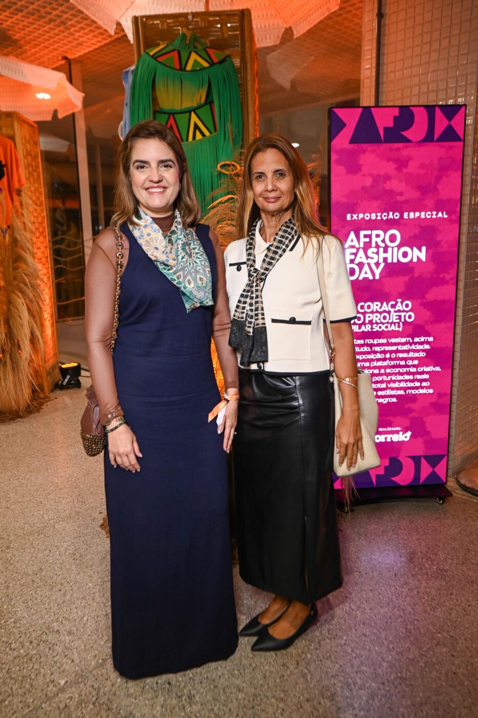 Mila Paes e Maria Eduarda Lomanto