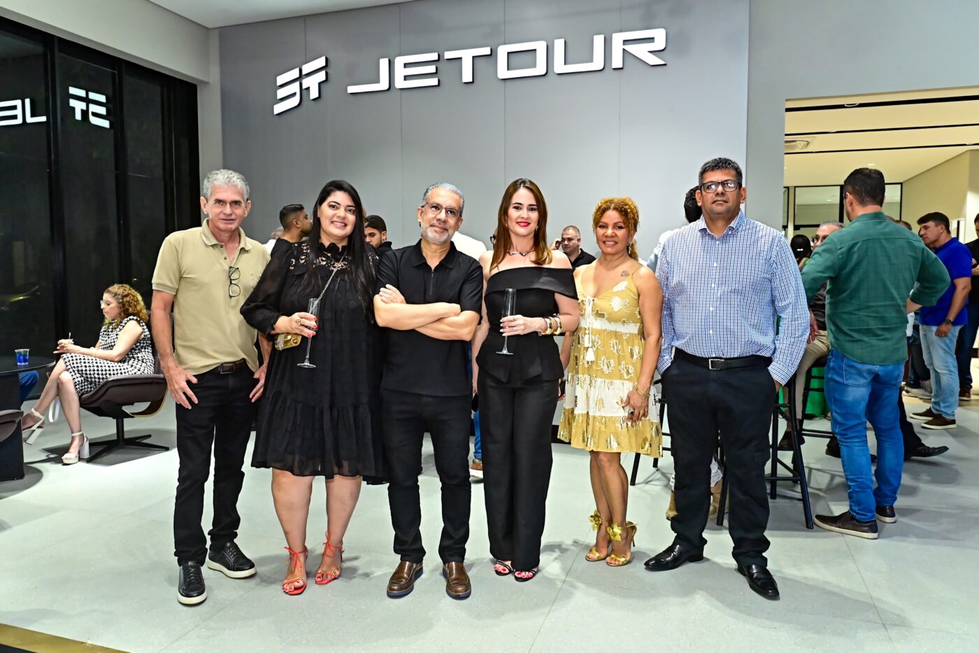 Jailton Rios, Fabiana Ferreira, Augusto Vianna, Ludjana Ramos, Livia Garcia e Itamar Torres