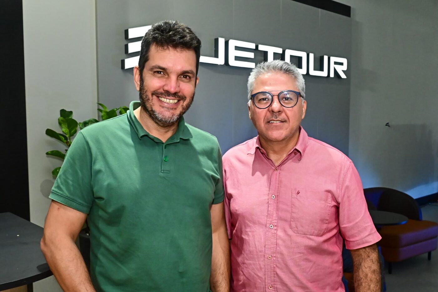 Rodrigo Simões e Melque Pinto
