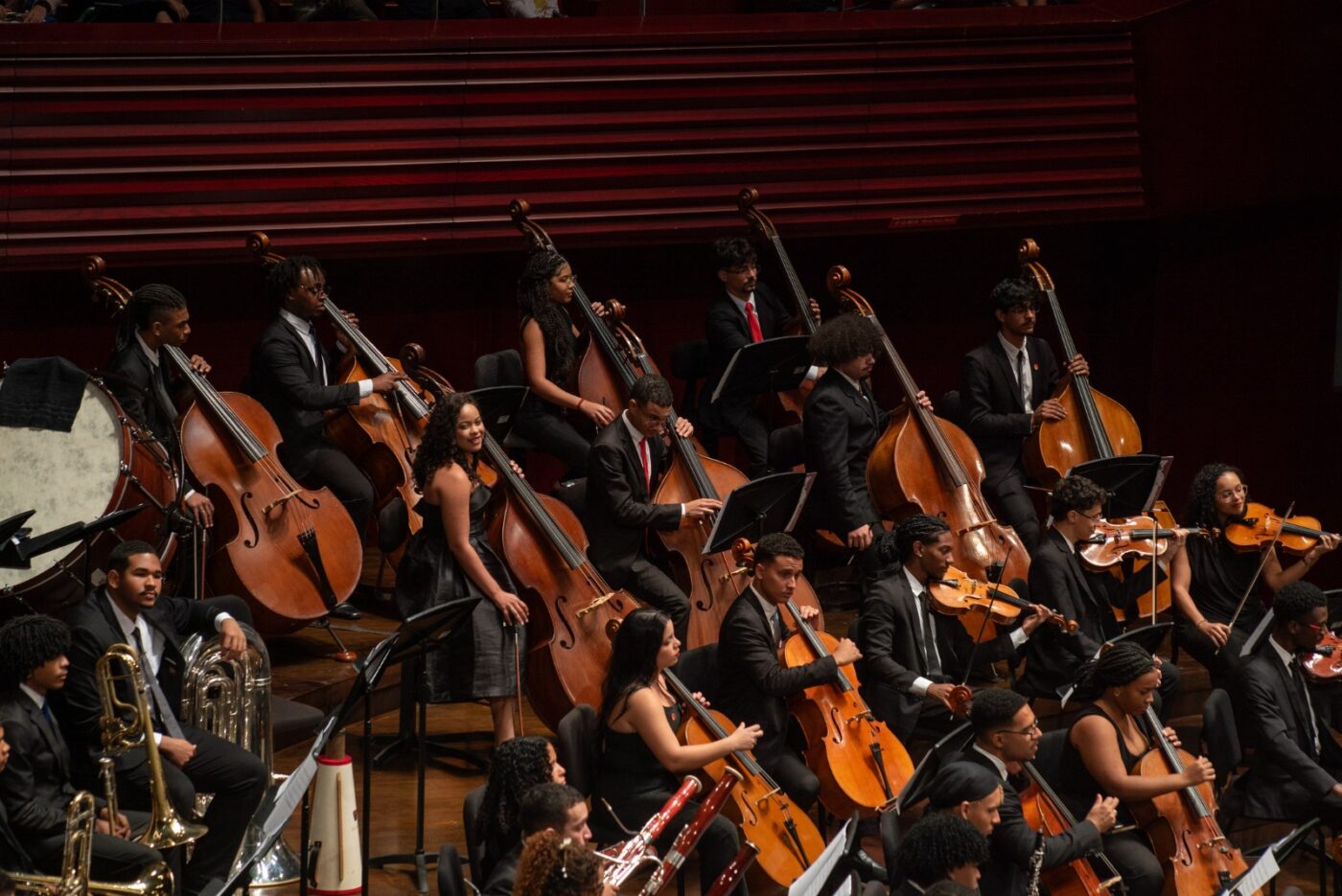 Neojiba conclui maior turnê na China com concerto na sede global da BYD