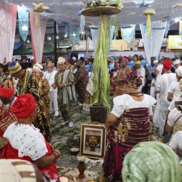 Maior candomblé de rua do mundo, Bembé do Mercado celebra ancestralidade em Santo Amaro até domingo (17)